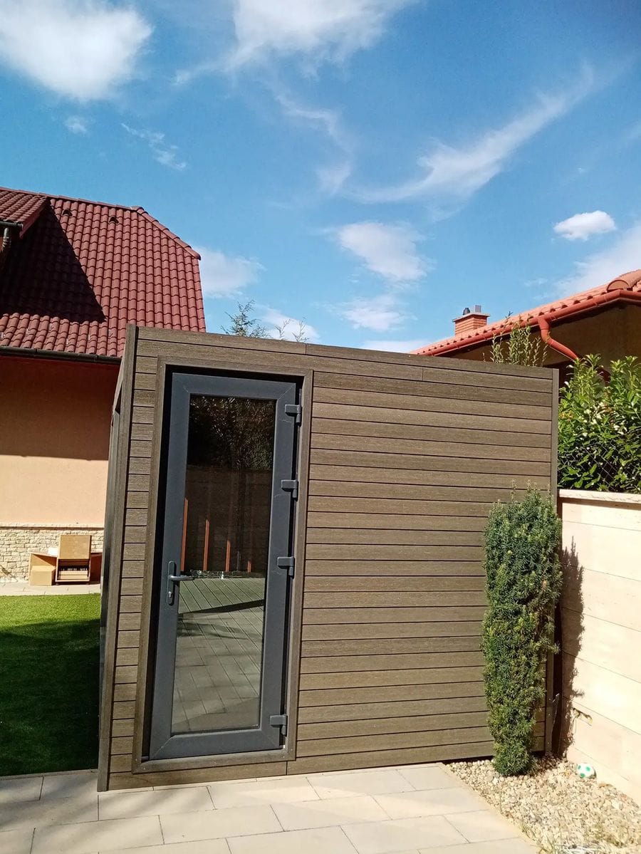 Garden building with Trend Coffee WPC wall cladding (reference photo)